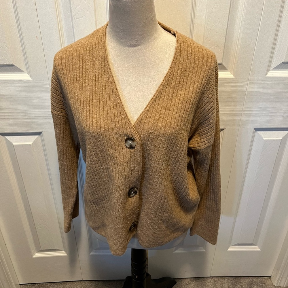 Madewell size S Oversized Women's Tan Button-Up Sweater - Picture 3 of 16